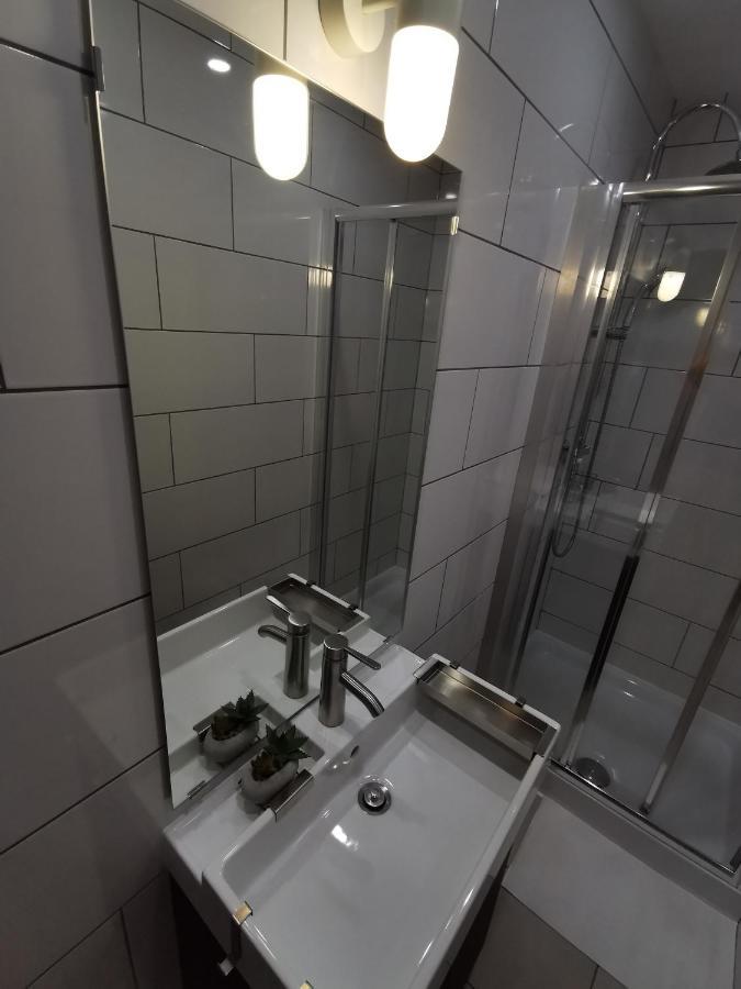 Goriska Apartments Ajdovščina Kültér fotó