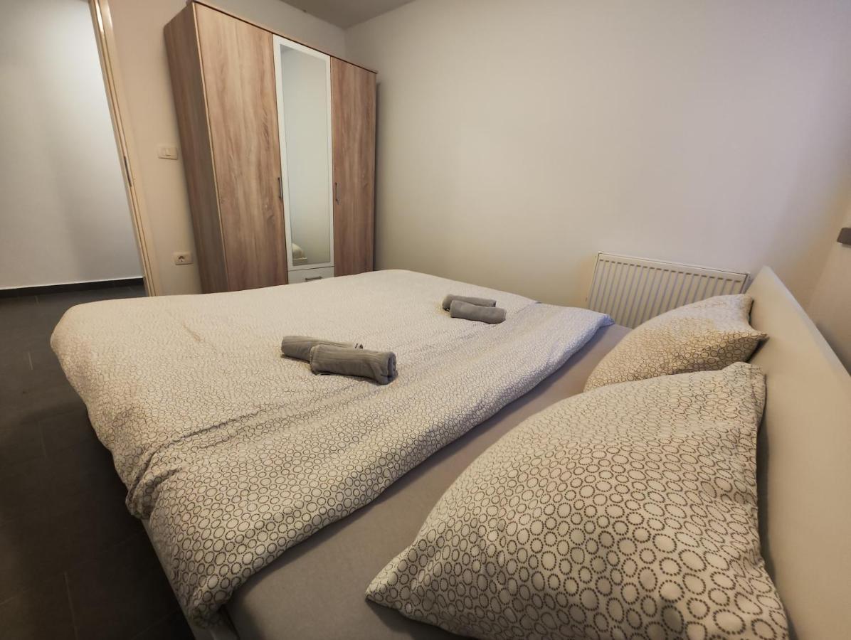 Goriska Apartments Ajdovščina Kültér fotó